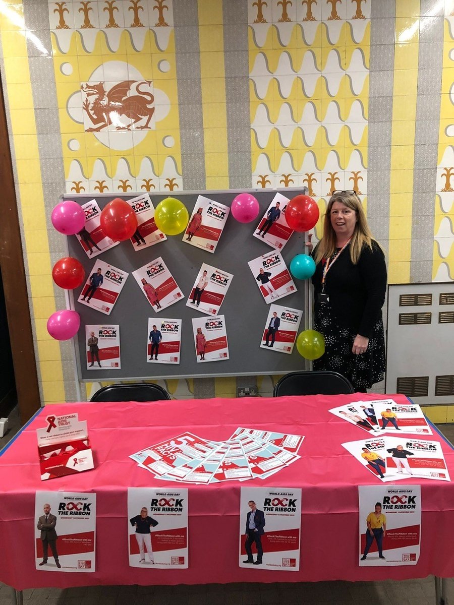 WrexhamUni's tweet photo. Join us and #RocktheRibbon in support of people living with HIV. 

Come along to Main Reception Plas Coch Campus until 1.30pm today to make a donation to #RocktheRibbon and be a HIV ally, standing up for HIV rights.

🎗️ https://t.co/dJgVGDeQx7