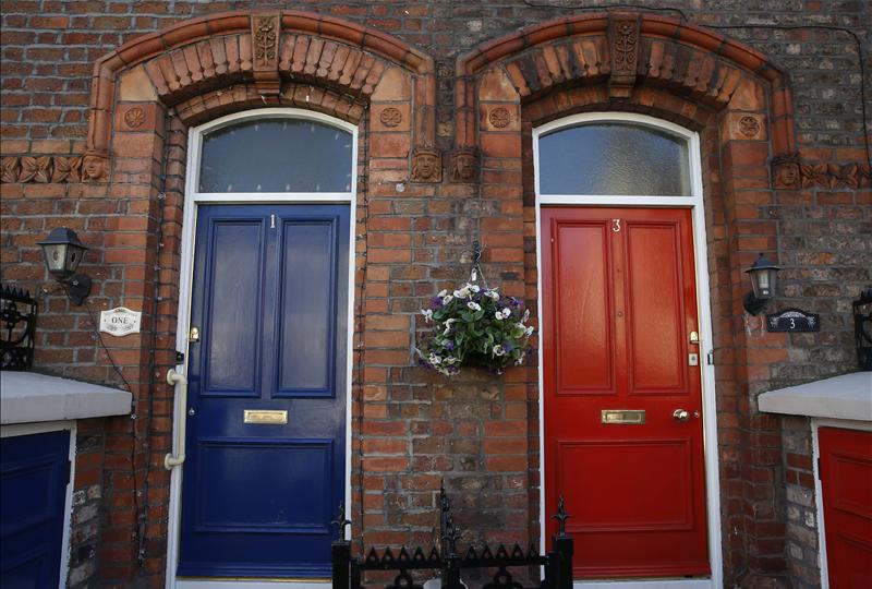 MultilinguaFC's tweet photo. #MerseysideDerby day. 

Is any Derby in your city?

#LetYourPassionSpeak
#EVELIV https://t.co/4RGebno0AY