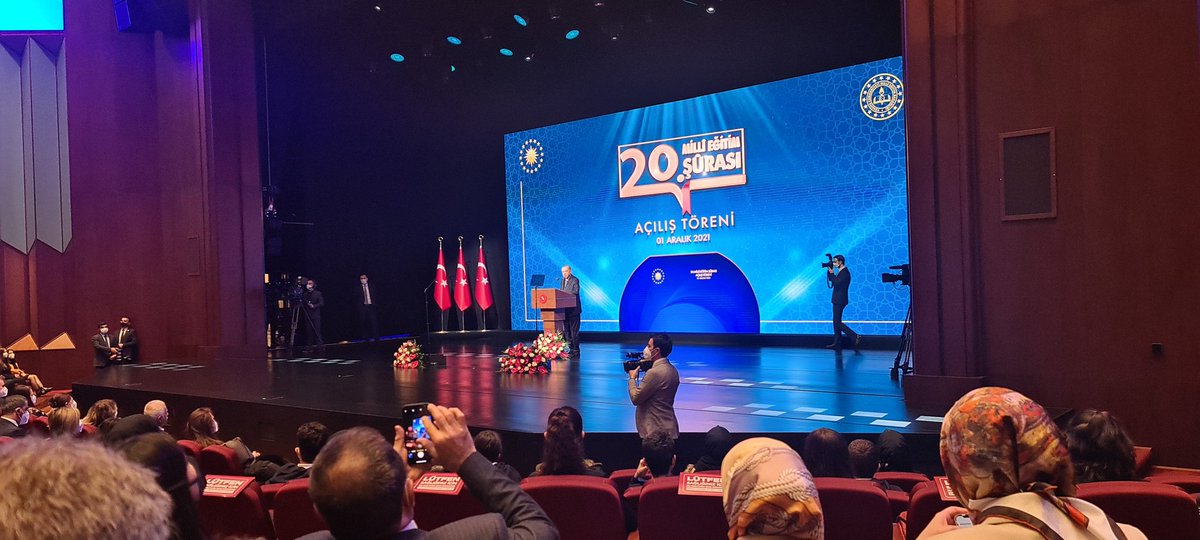 hamdigoktas's tweet photo. 20. Milli Eğitim Şurasındayız. Hayırlı olsun. https://t.co/spPmkuN4d3