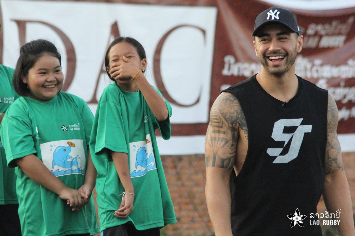Laorugby's tweet photo. Another outstanding highlight from the #20yearsofLRF, was when @NZRL_Kiwis star @Shaun_Johnson90 came to🇱🇦! Shaun and his family were travel to 🇱🇦and attended the Lao 🏉National Day Celebration 5 years ago. Shaun led a clinic and inspired our youth and senior players and coaches. https://t.co/BEhvR7xZ89