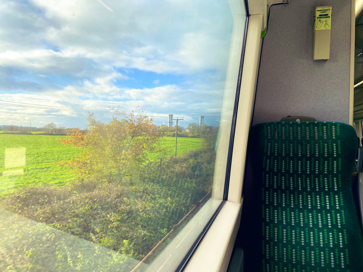 alex_hartshorne's tweet photo. First train of the day! 1K63 NCT-NOT โ๏ธ #cardiffbound #newarkcastle #nottingham #emr #turbostar @EastMidRailway https://t.co/9C3gyMr712