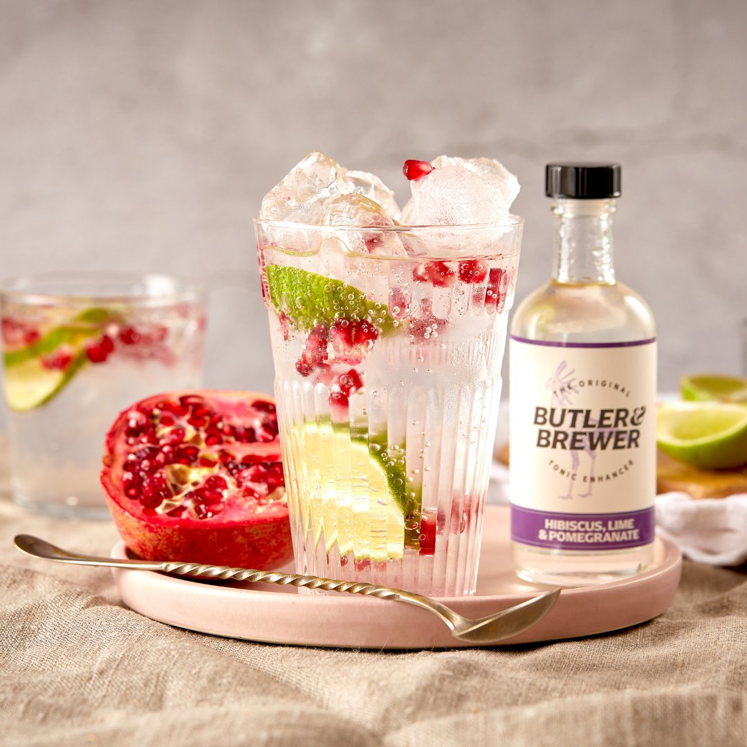 TonicEnhancer's tweet photo. It's official - December is here! 🎄❄️

Anyone else wondering where this year's gone?!

#christmas #festive #december #gin #tonicenhancer #ginandtonic #ginlover #ginstagram #ginoclock #drinkstagram #alcohol #cocktails #lovegin #bar #homebar #mixology #drinks #tonicenhancer https://t.co/JI7vSh8FQb