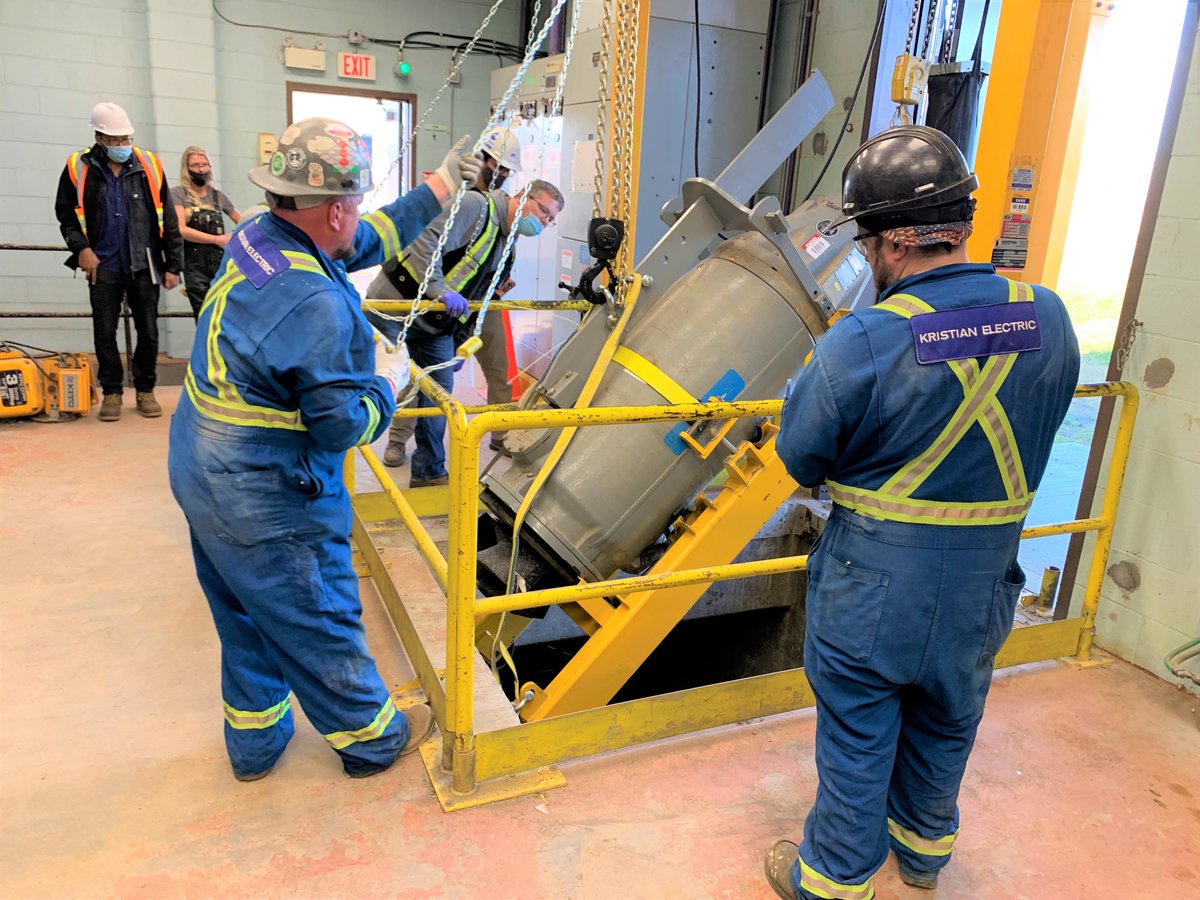 ChandosLTD's tweet photo. Upgrades completed on a sewage pump for the @RMWoodBuffalo in #FortMcMurray. We installed a new Z-sled system (supplied by @XylemInc), and monorails and hoists (supplied by @Kristian_Ltd).

View more of our projects: https://t.co/ruHAmz4EZV 

#infrastructureprojects #yegbuilder https://t.co/r8e9UQRVrS