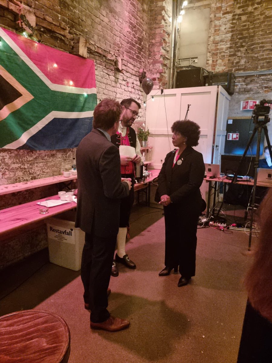 South African Embassy in Norway tweet media