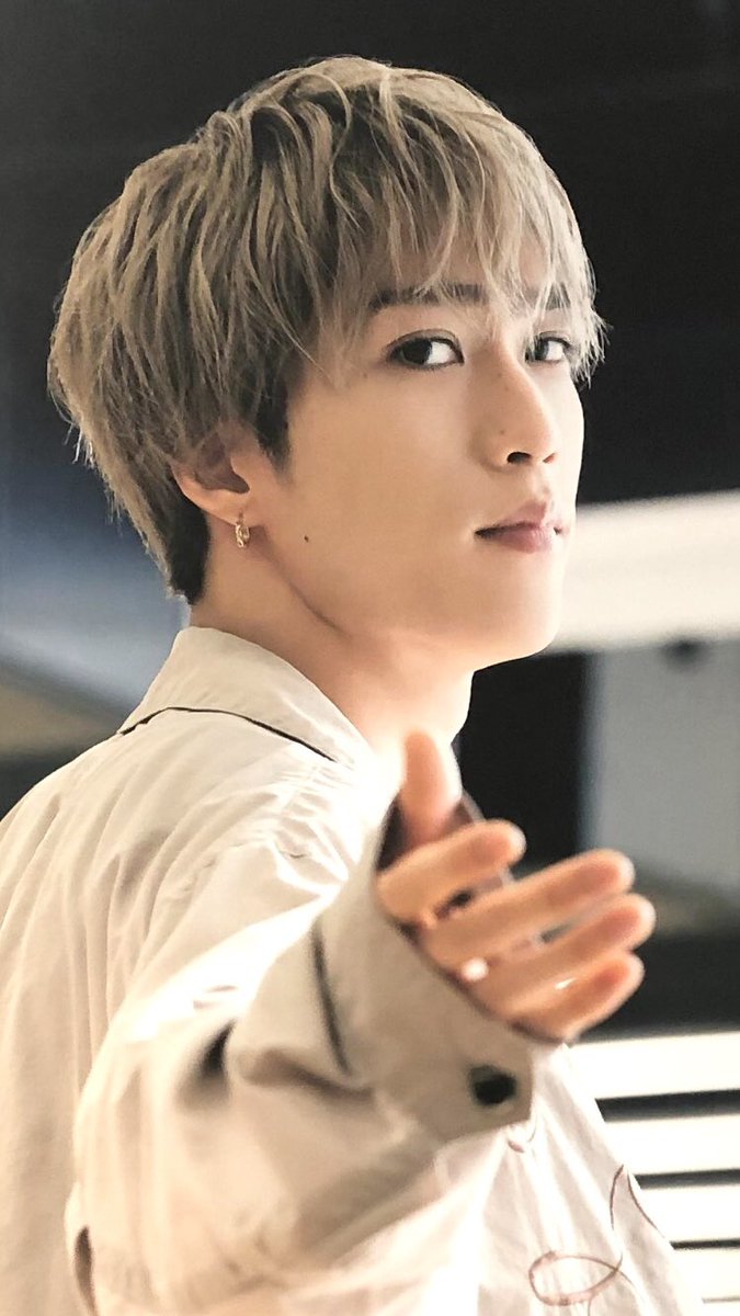 本当にカッコイイ素敵な写真の藤原の樹くん見てきました✨ ポーズが樹