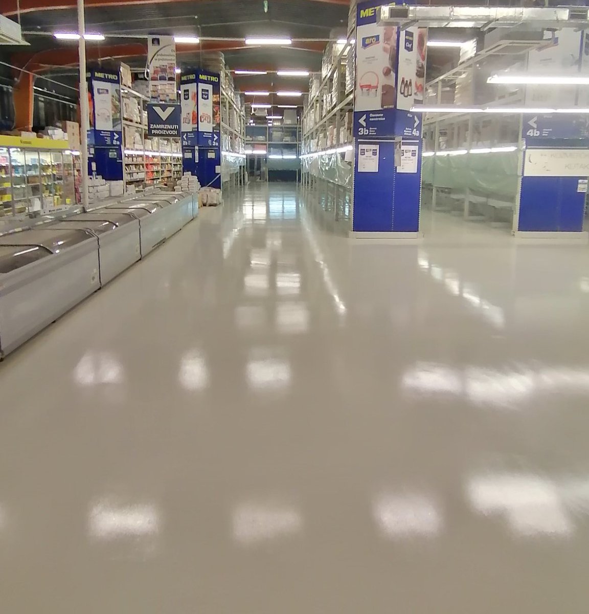 MBS_global's tweet photo. Our customer wanted a #flooring solution meeting all aesthetics, #safety, easy to clean and industrial needs. Our #MasterTop 1913 was chosen for this #Serbian metro flooring as the best solution which met and exceeded all demands. Learn more https://t.co/cDDIi3UBx9 https://t.co/9RxGdJZKSN