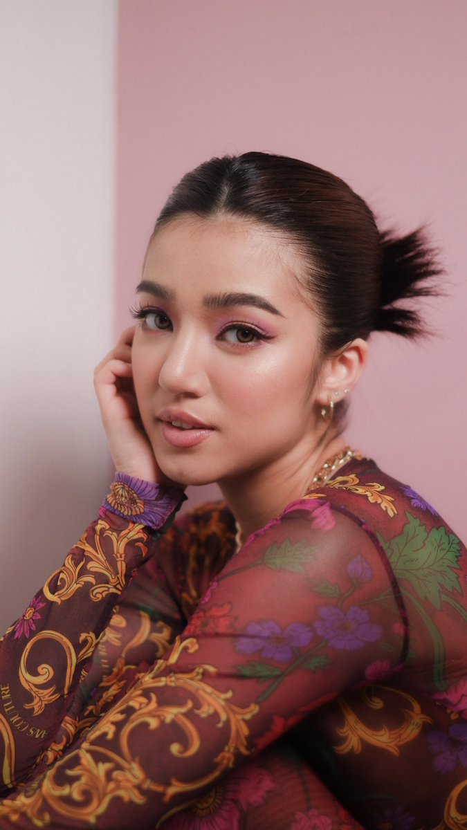 jakegalvez's tweet photo. 𝐁𝐄𝐋𝐋𝐄 📱 @bellemariano02 

𝗠𝗮𝗸𝗲 𝘂𝗽 𝗯𝘆 𝕁𝕒𝕜𝕖 𝔾𝕒𝕝𝕧𝕖𝕫

#makeupbyjakegalvez #bellemariano #makeupartist #beauty #maxpein #donbelle #hih https://t.co/rSTKl5HGc0