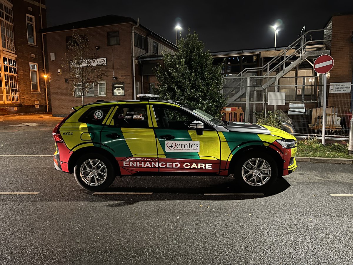 fredcj's tweet photo. @EMICS999 Thank you and Dr Matt Woods for allowing me to observe on a 10hr shift on the #XC4 in the #EastMidlands. I learnt a lot and hopefully I will be able to help out again soon. 
 #CriticalCareCar #volunteerdoctors #EMAS #PHEM https://t.co/WA6m3CdhrP