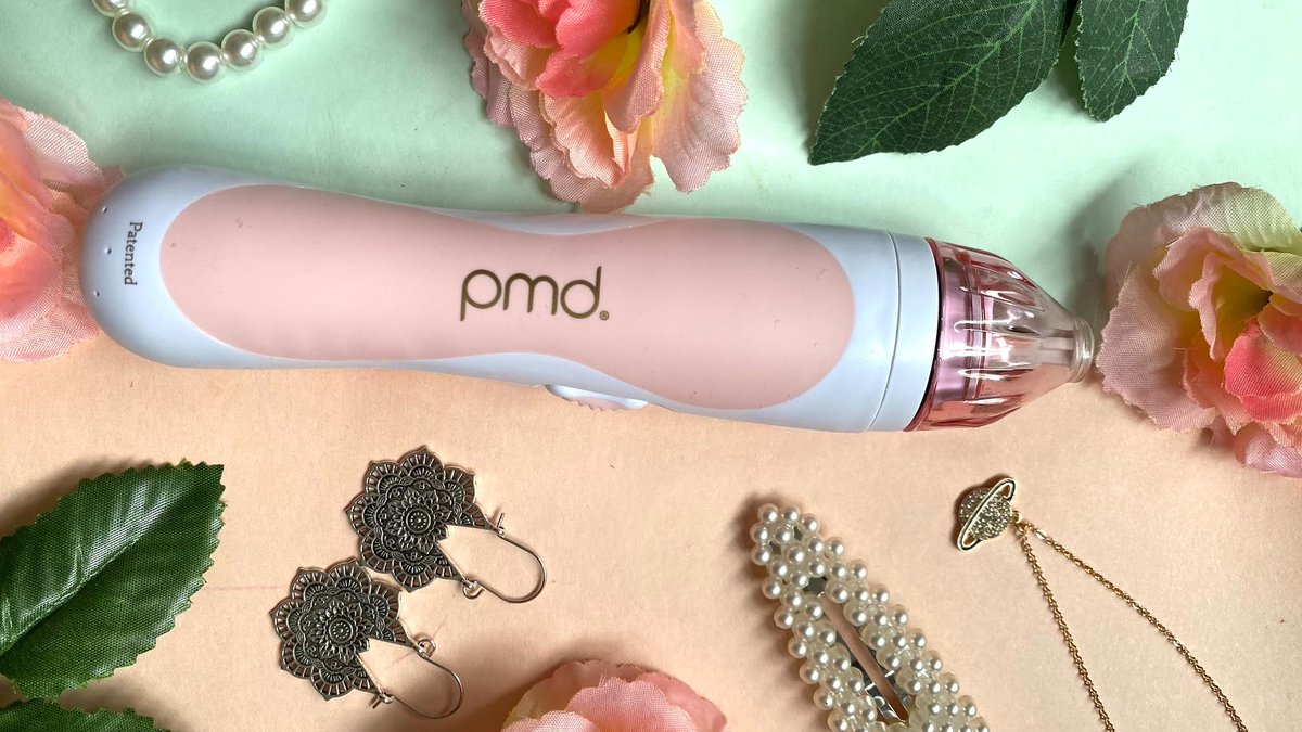 "My skin is a lot softer and I am finding that my creams and serums soak into my skin so much better." A wonderful review by <a href="/JueLookX/">𝒥𝒰𝐸</a> 
juelook.com/2021/09/pmd-pe…  #BBlogRT #bbloggers #skincare #skincareroutine