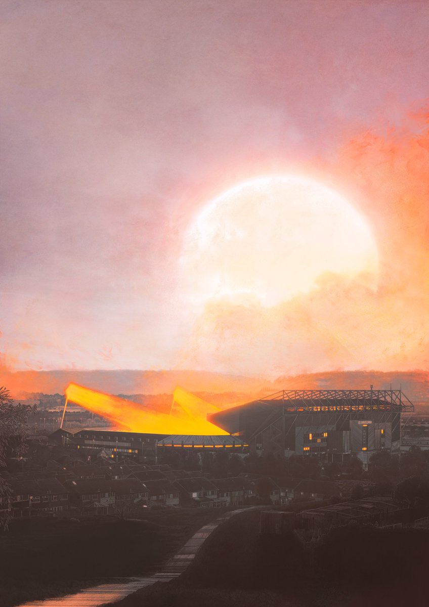 JLMTregoning's tweet image. Elland Road under the lights?
That was pretty good.

Retweet this tweet, and I'll pick a random winner from that for this massive A2 print of my @TheSquareBall cover featuring Elland Road... under the lights.

I'll pick the winner at 6pm, on Saturday the 4th of December.

#LUFC