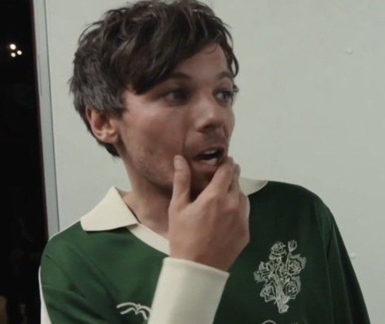 louis pics🫀 (@tmlinsonpics) on Twitter photo 