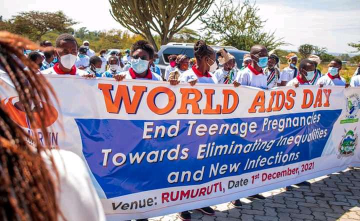 Nanyukitv's tweet photo. Kongole first lady @mbenekam for launching the #hongeramamakit as well as leading the conversation on #WorldAidsDay2021 in #laikipia.With our raising teenage pregnancy cases as well as #HIVit's time to be more bolder and speak truth to system!teenage #SexHealthEducation is needed https://t.co/Hioj6DEg4c