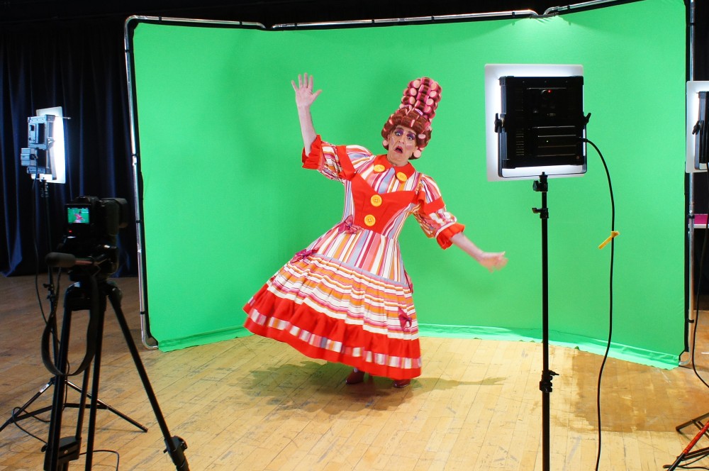 We dragged the Dame and the Fairy Godmother away from Cinderella rehearsals to shoot a Panto promo film with <a href="/decoaches1/">D&E Coaches</a>. 🚌

Take a look behind the scenes: eden-court.co.uk/news/in-pictur…
