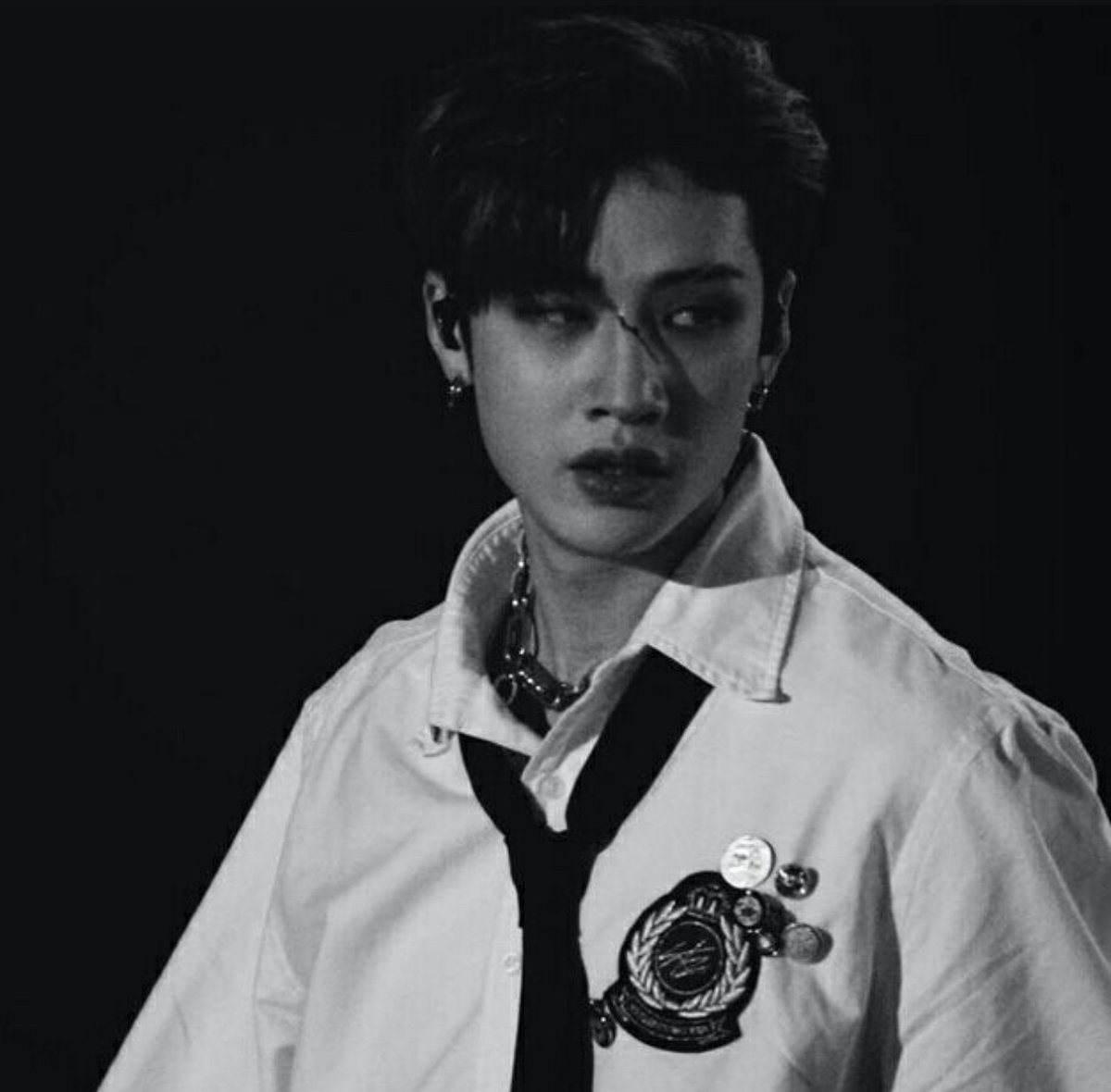 Xinco Gray Wolf
-  Free rp
- New acc but not new to rp
- Like / rt to be mutuals.