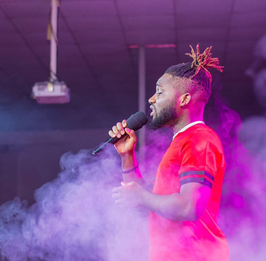 osharaofficial's tweet photo. #TenofMe #Highlights ELJAY my brother like no other, always thrilling to watch and listen to his smooth voice. @_iameljay THANK YOU for being a part of this success story!
#TenofMe #GreenwaveRecords #Album #Oshara https://t.co/gH2VLX9vta