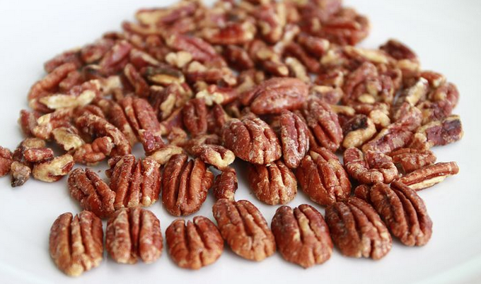 GranelVilla's tweet photo. ¡Novedad! ¡Nos han llegado nueces pecanas, también llamadas américanas! ¡Están deliciosas!. Descubre propiedades y recetas en https://t.co/nvt2rZe5cv.
#pecanas #nueces #frutosecos #granel #salud #nutrición #nuecespecanas #nuecesamericanas #cerebro #corazon #alimentación #cocina https://t.co/0mxhq8Z8xT