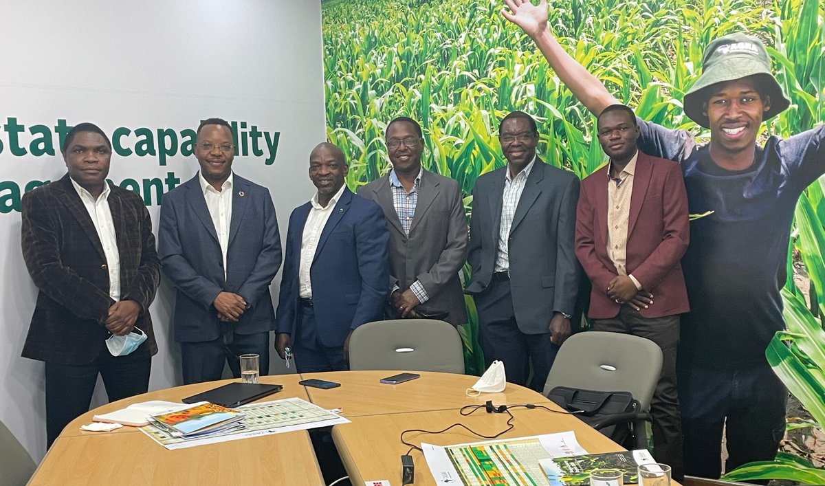 Had a great meeting today with @AGRAAlliance  and @TASAIndex teams discussing ways of getting improved varieties to African farmers. <a href="/blackiesq/">Boaz Blackie</a> <a href="/CornellGlobal/">Cornell Global Development</a> <a href="/BigirwaGeorge/">George Bigirwa</a>