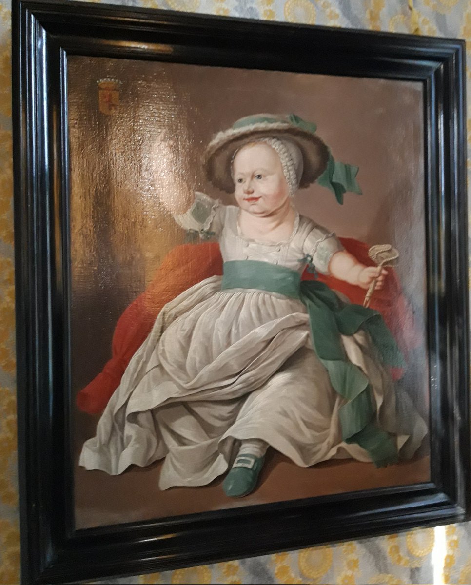 GertvdKroef's tweet photo. Een leuk portret van de 1 jarige Edzard Jacob Lewe van Middelstum (1783 - 1856) Van Hendrik Lofvers 1784. #Menkemaborg #Uithuizen Hij werd commandant landelijke schutterij en lid Ged. Staten. Hij was de laatste bewoner van de borg #Ewsum #Middelstum die in 1863 werd gesloopt. https://t.co/daqC1dTdsy