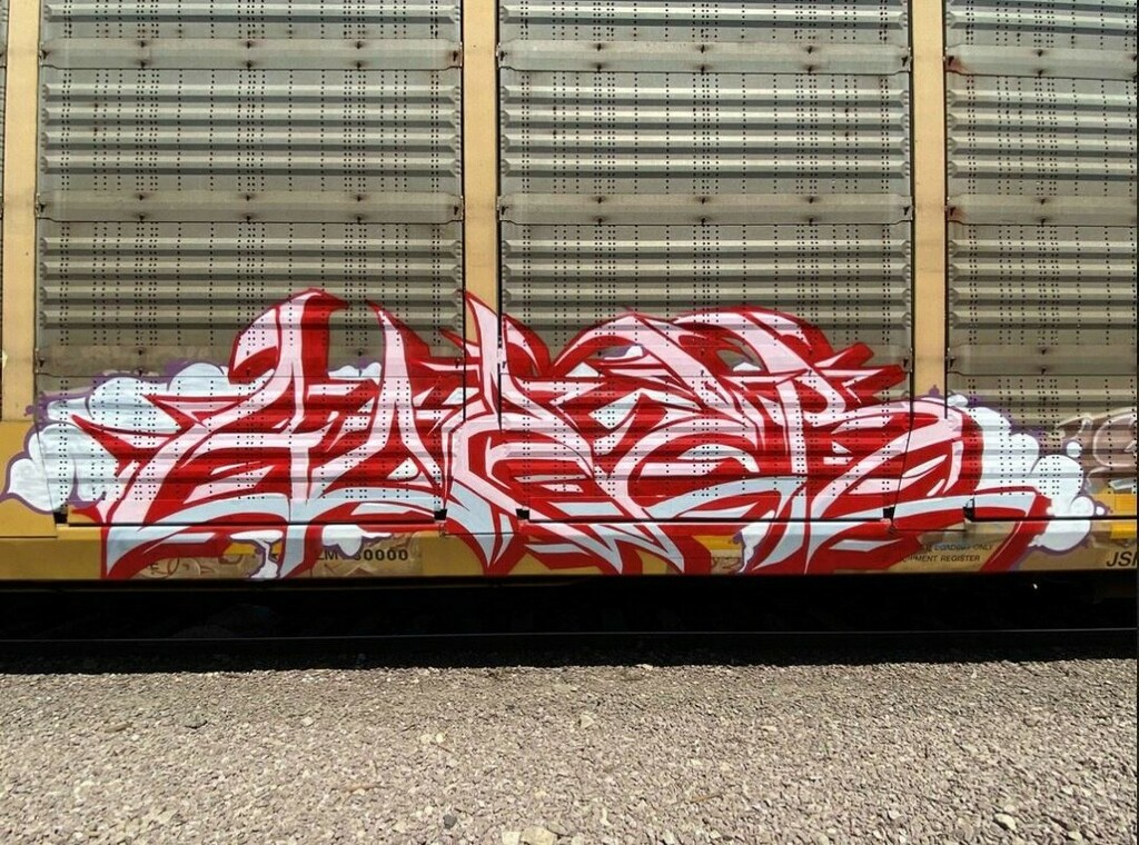 CreativLabz's tweet photo. New photo on @Flickr: GOSER / LOS ANGELES #trainbombing #streetbombing #throwups #grafflove #vandals #spraycanart #graffitilove #graffitiworldwide #GOSER #graffititag #tagsandthrows #throwups #throwies #throwz #throwup #throwupsonly #LOSANGELESgraffiti #streetart #streetbombin https://t.co/qBh3qCcxHn