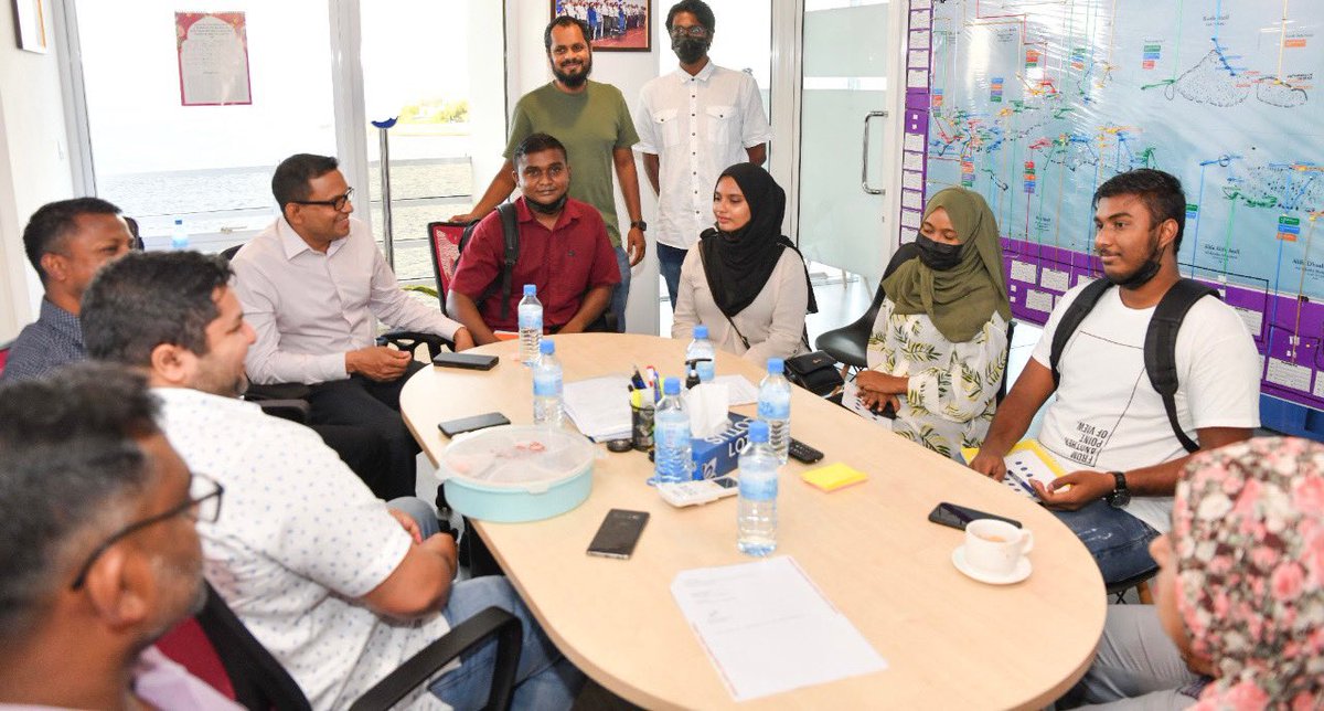 ypgmaldives's tweet photo. It was a pleasure to meet with the @nazimafaa Foundation. Had a wonderful conversation about youth empowerment, involvement of youth in our community, and the importance of social and humanitarian projects across Maldives. Thank-you Team NazimAfaa &amp; @nazim7878 https://t.co/g7JKXQvtXJ