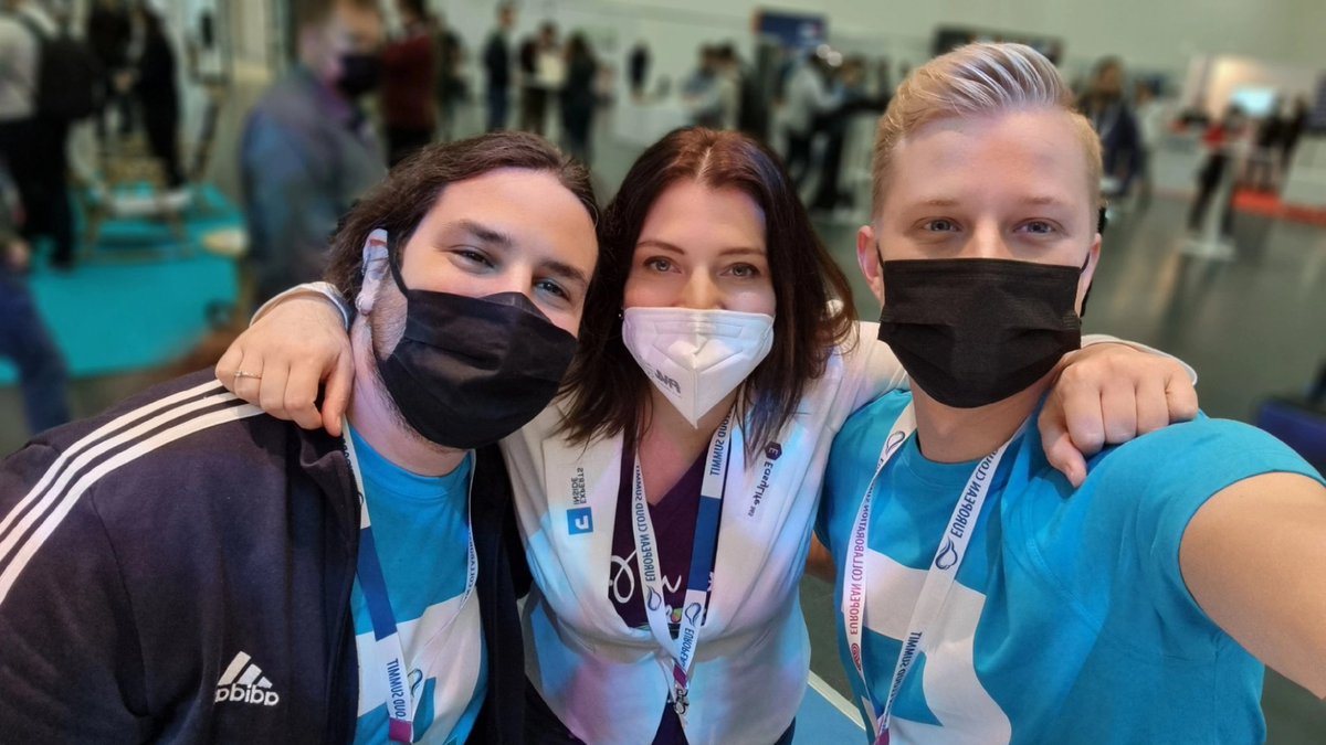 ExpertsInside's tweet photo. What keeps us together is our #bluespirit! 💙 #collabsummit #XIGEN https://t.co/ukBTV5O0Jv