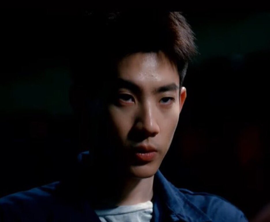 offguning's tweet photo. he aint come to play  #GMMTV2022 https://t.co/XPAqi8shAt