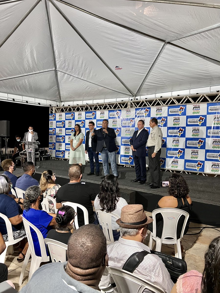 prenosferreira's tweet photo. Comemoração de aniversário dos 4
(quatro) anos do programa Maranhão Solidário, na oportunidade foram entregues notebooks às entidades
cadastradas no programa. @GovernoMA #NotaLegal #MaranhãoSolidário #SecretariadeRelaçõesInstitucionais https://t.co/K2LuPkMXkj