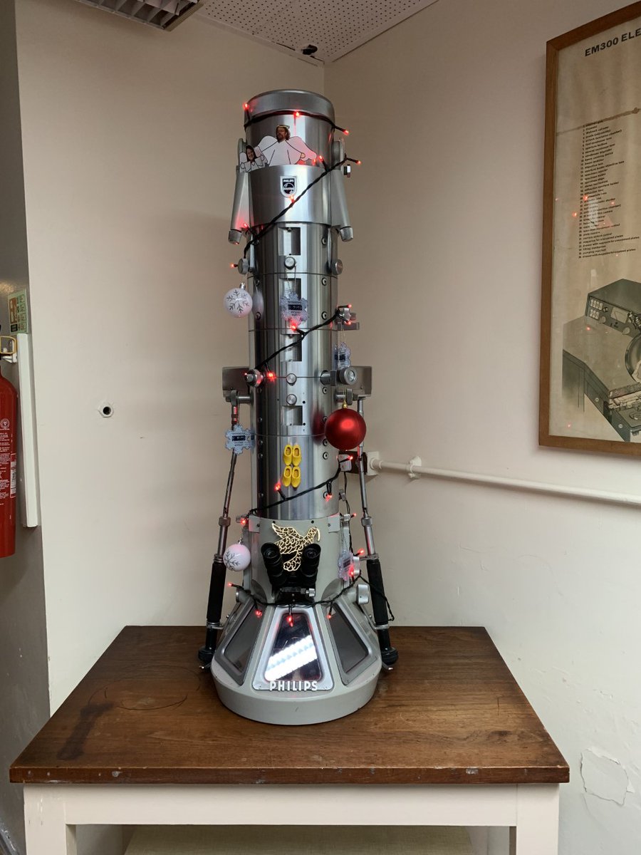 Leeds Electron Microscopy and Spectroscopy Centre tweet media