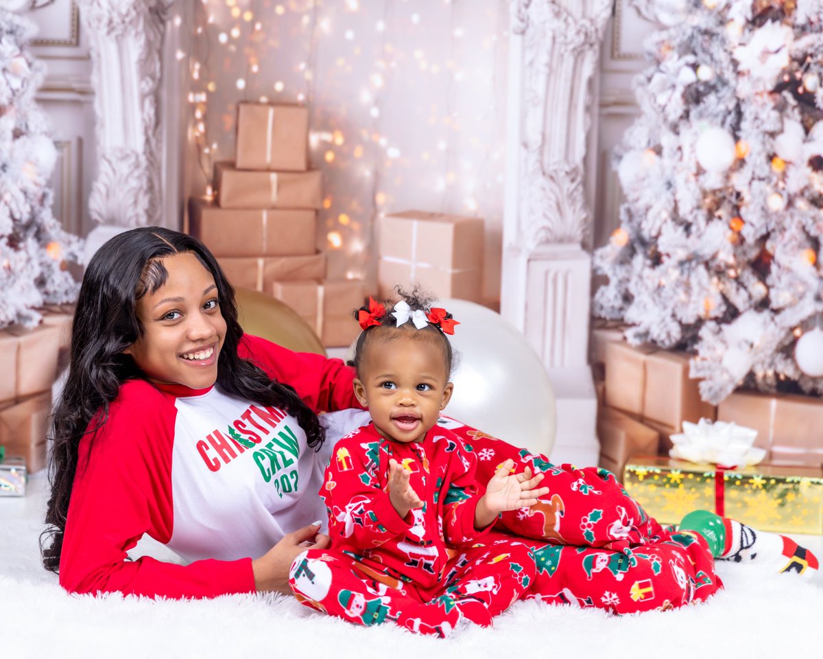 ledawnrich's tweet photo. She's the only gift I need 🎁🎄🥰 https://t.co/2lepRQygAD