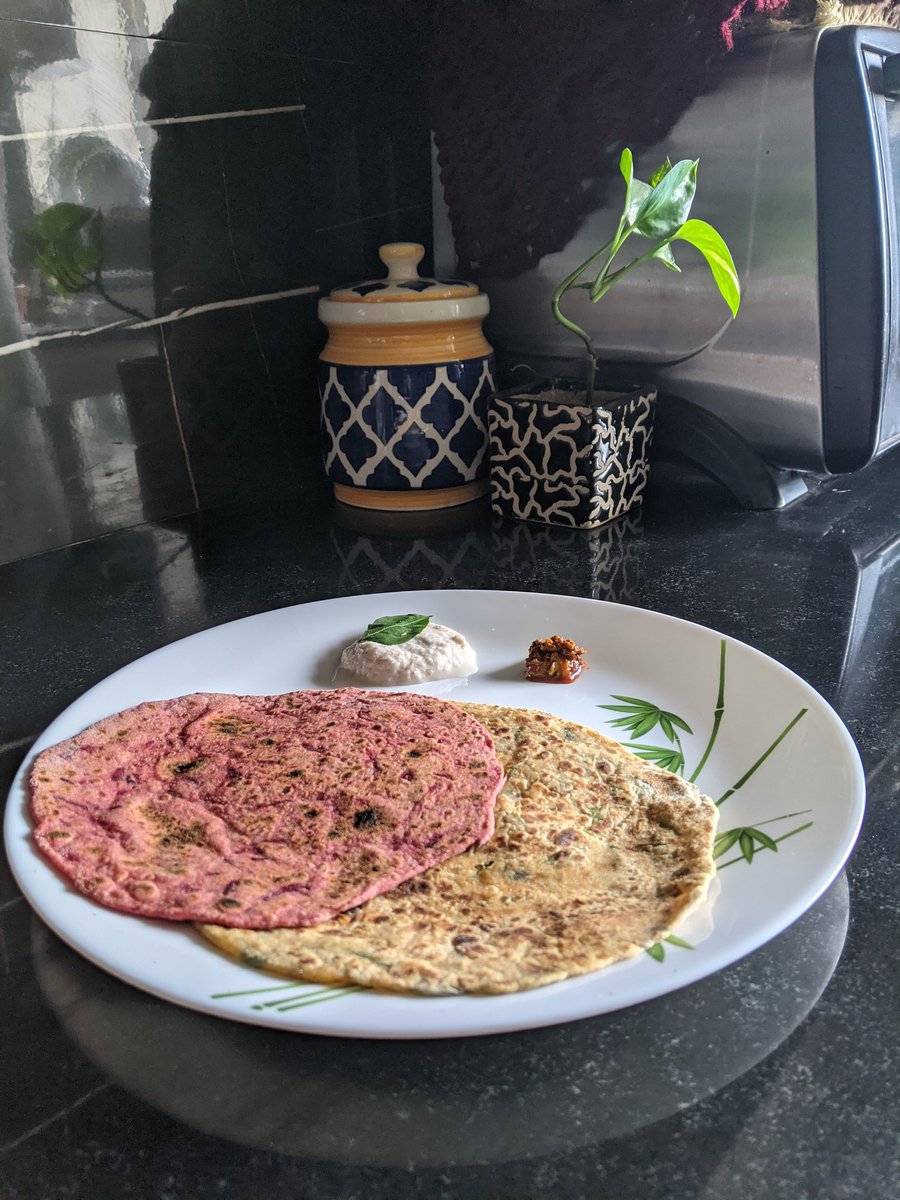 drshalinisdiet's tweet image. How to ⬆️ Nutrient Density, ⬇️ Calorie Density of a grain based dish ?
 Add Vegetables.   
Also when children don&apos;t eat vegetables as such, add them to everything you serve to them in disguise 🙂. 
#SimpleFormula #Veggies