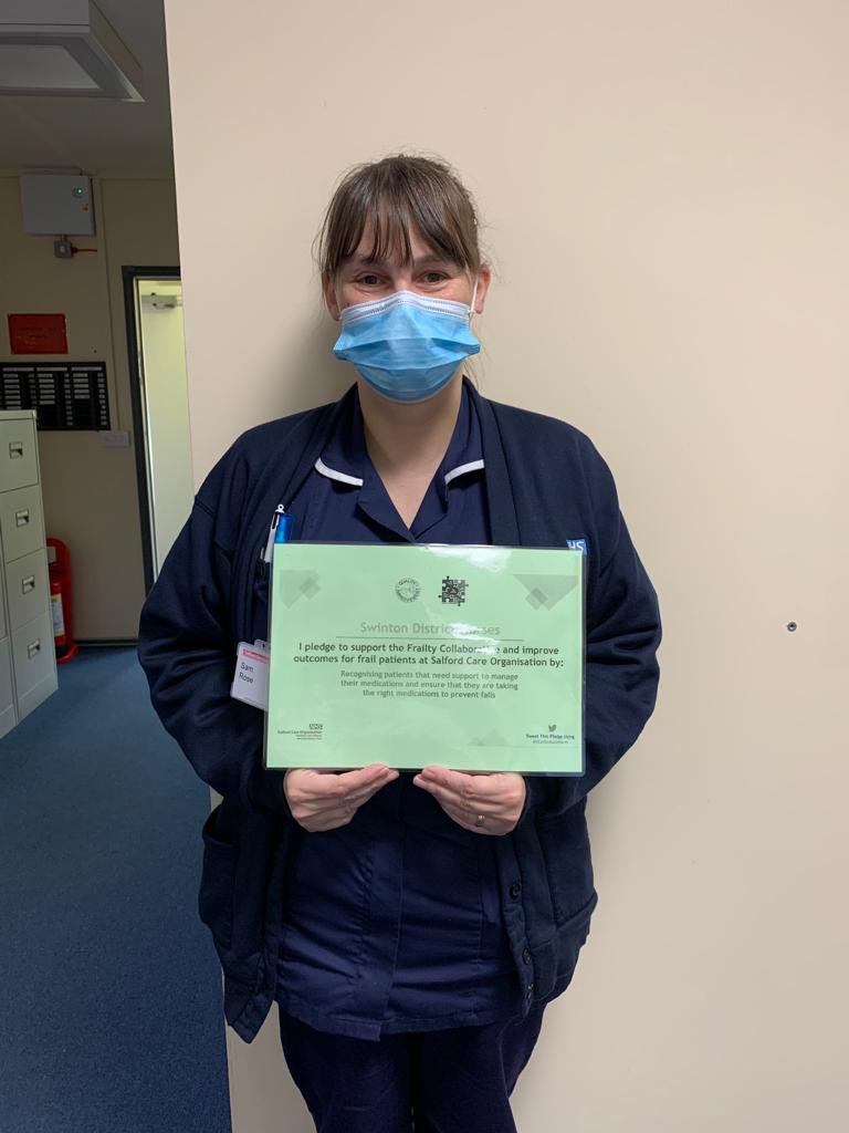 QualityNCA's tweet photo. Sam Rose representing Swinton DN team pledges to support the frailty collab by ‘recognising patients that need support to manage their medication and ensuring they are taking the right medication to reduce falls.’👏🏼 excellent ongoing work from Swinton DN team. 🤩 #NCAReduceHarm https://t.co/QpAVW3yAQ1