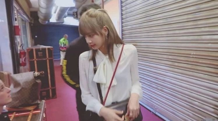 #MAMAVOTE #lisa ขอคนละ 1 รี