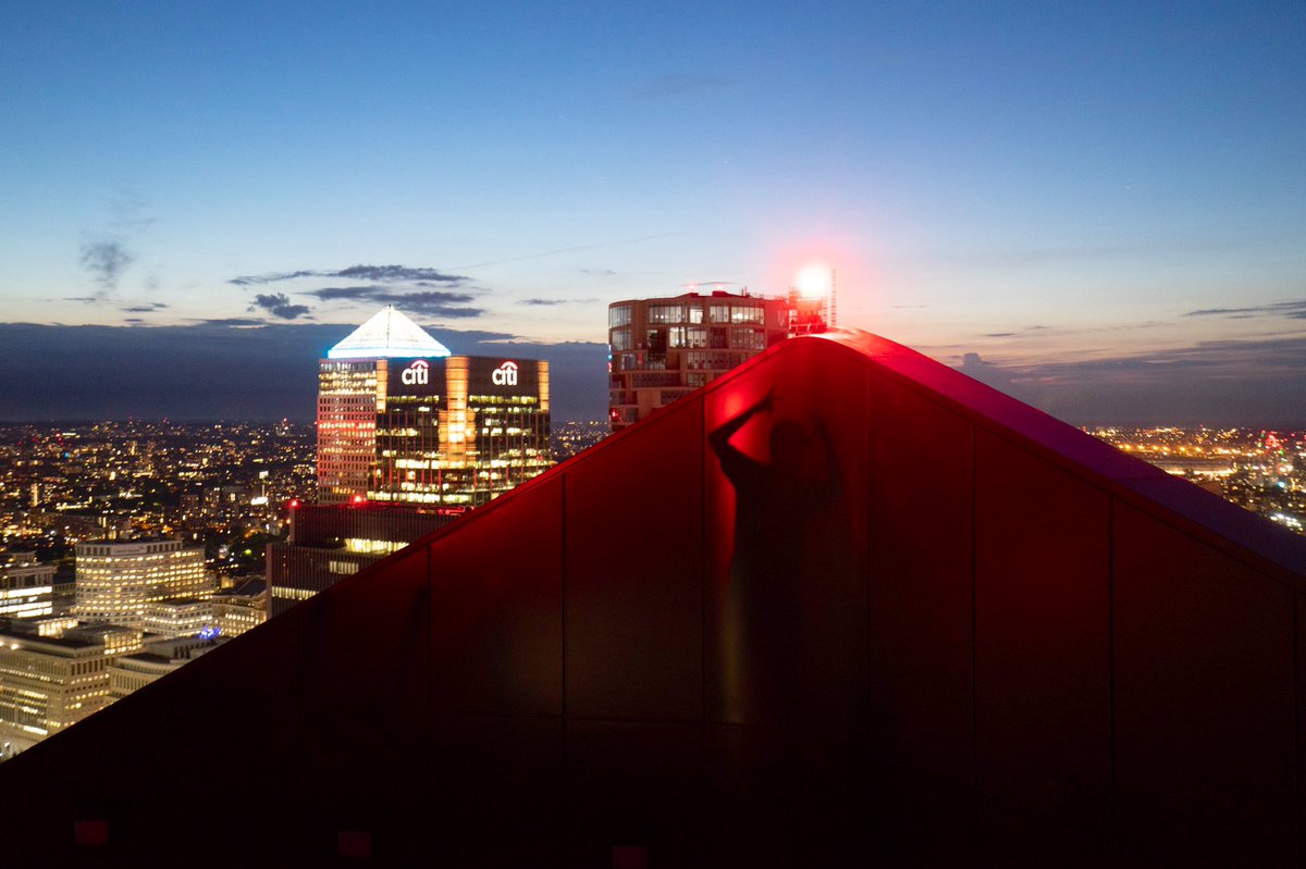 Blue hour blues. Which shot do you guys like? Personally the first 3 were the shots I had in mind before the roof. However just before we left I spotted the shadow of @LondonRattus, hiding in plain sight - a synonym for exploring. Making it one of my favourite photos to date.