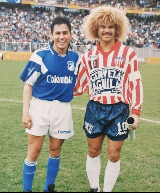 MundoMillos's tweet photo. #POCILLO De parte de toda la hinchada de Millonarios felicitamos a John“Pocillo”Díaz en su cumpleaños #54🎉🎊
🔵⚪️Lateral Derecho 1987-1989 /1990-1996
🟡🔴BOGOTANO formado en divisiones menores
🏆Campeón 1987 y 1988
⚽️18 goles
🥅Defensa con más goles en 1989,1990 y 1992 https://t.co/3QKGfFw6TQ