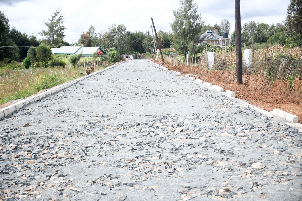 LaikipiaCountyG's tweet photo. Ukiishia ocha hii krisi,Usiworry, hujapotea, It is #Oljabetsmarttown & #Rumurutismarttown , better planned,well lit, proper roads & drainage, reliable water. You're simply in the manifestation of transformative leadership.Imagine #Infrastructurebond itasort 12 more #smarttowns https://t.co/8FBSFpIEQO