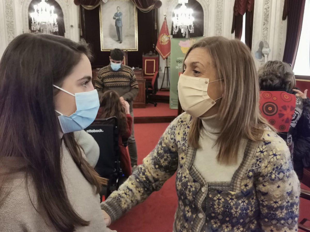 El próximo 5 de diciembre se celebra el #DíaInternacionaldelVoluntariado. El voluntariado es fortaleza,  es mirar hacia adelante, es querer, escuchar y acompañar a los demás. Es ejemplo para una sociedad mejor, por eso resulta tan importante darle su sitio.