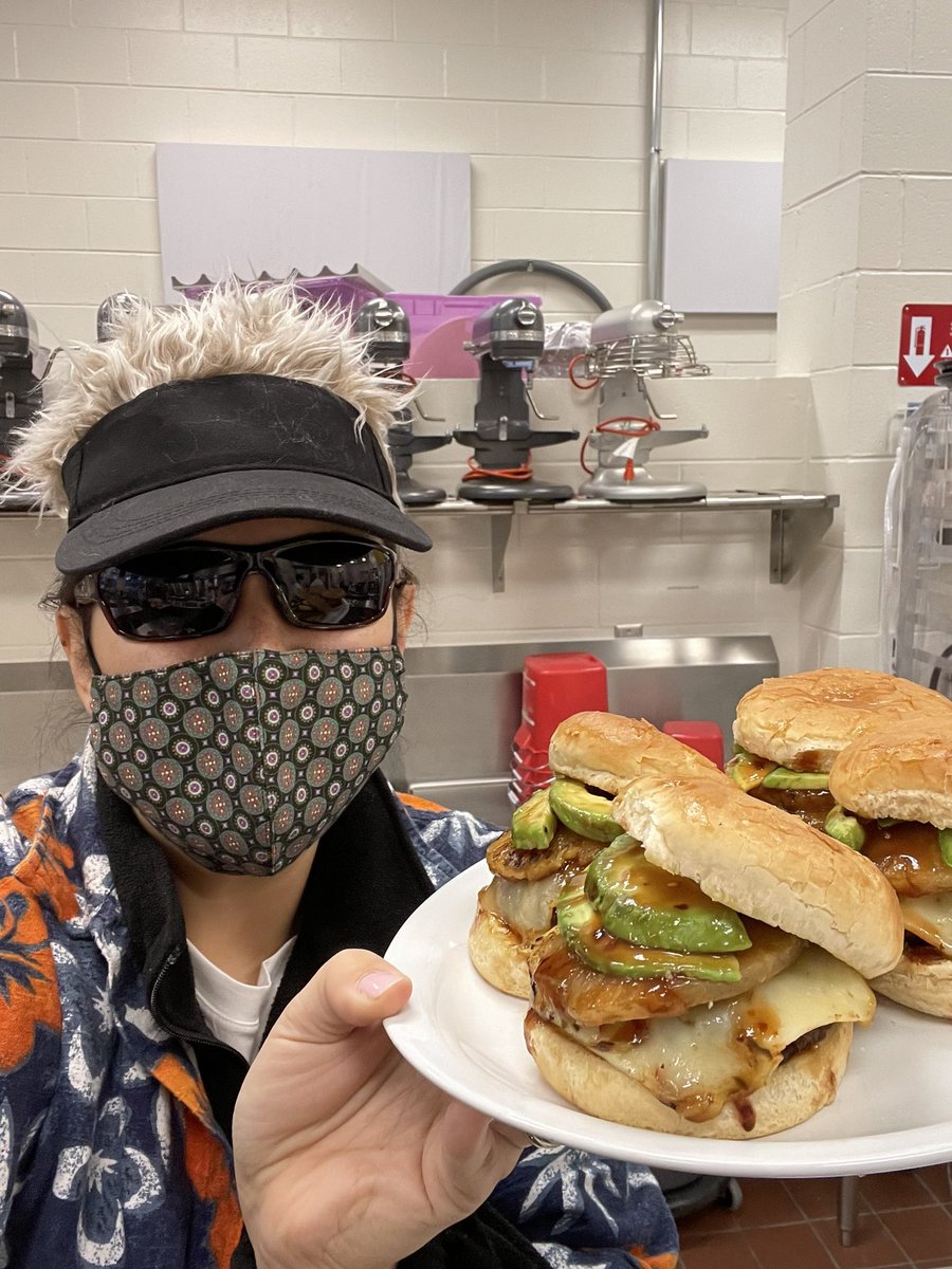 apexculinary's tweet photo. Guest celebrity judge @GuyFieri made it to Apex Culinary today to judge their Ultimate Burger Throw-down in Culinary 1 π #sandwichunit #isthatmrsH? https://t.co/9we6w59JMM