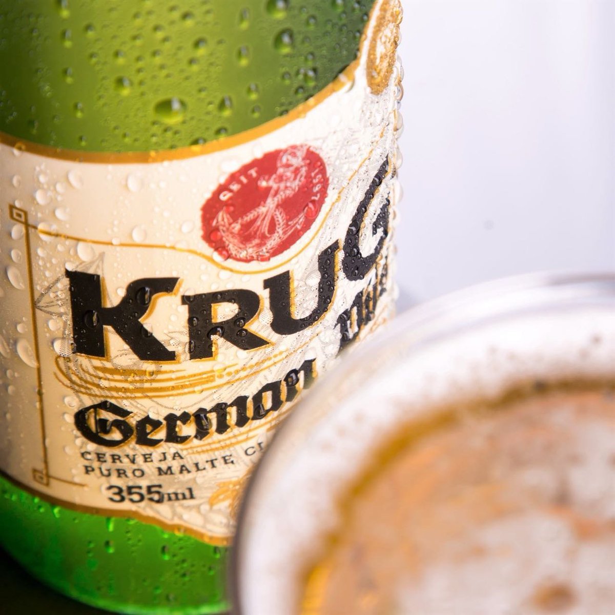 Uma German Plus geladinha para te lembrar de colocar sua krug para gelar! 😉