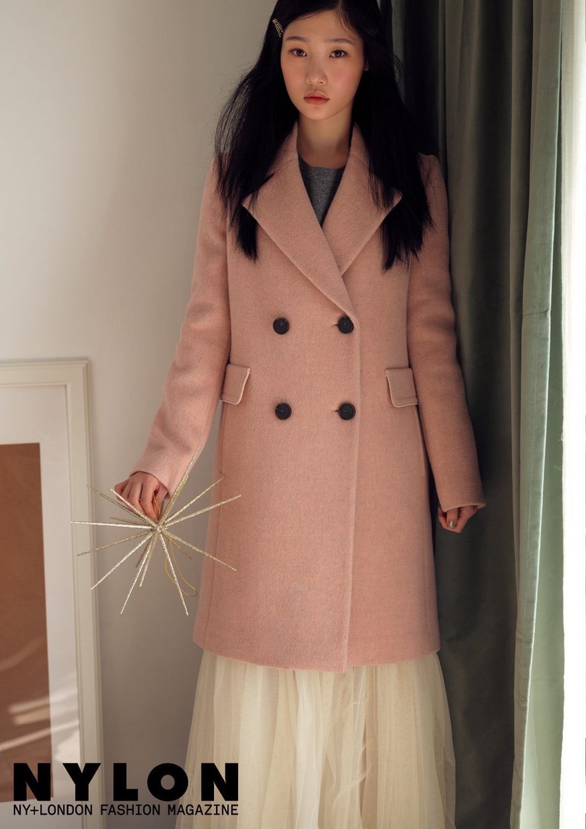 161201 

#다이아 #DIA #채연 #HappyChaeyeonDay