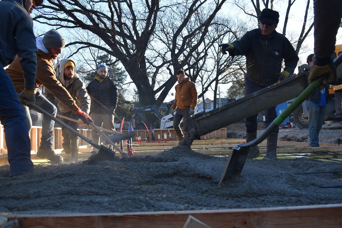 studio804_23's tweet photo. Right before Thanksgiving we got our house slab poured along with the garage slab. Thankful for nice weather and good pours! #Studio804 https://t.co/7TVXFVBGrN
