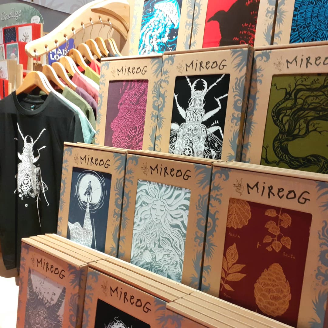 Réitithe agus réidh ag Gifted san RDS i mBaile Átha Ciath! Beimid anseo go dtí Dé Domhnaigh (seastán 75, príomh halla) #Gifted2021 #Gaeilge #Mireog