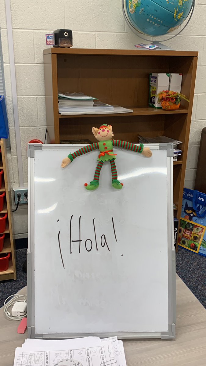 ClaudiaYar's tweet photo. Ms.Yarahuan’s class Elf is here!#gibcal https://t.co/fgBnIhQDff