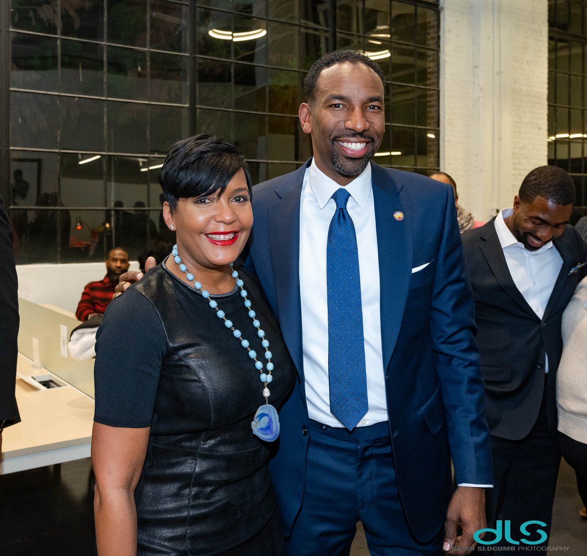 MadCamOnTheGo's tweet photo. From a Mayor named Keisha to a Mayor named Dre!
The 60th and 61st Mayors of Atlanta, Ga. 
#blackexcellence #BlackMayors #atlantamayors https://t.co/GHbwMF3hkG