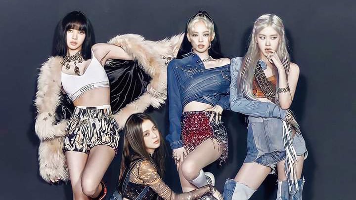 BBU_USA's tweet photo. #SpotifyWrapped declares @BLACKPINK as the top female group of 2021 (despite no new releases)! 

- They’ve been #1 for 3 consecutive years https://t.co/GIYmmXd37B