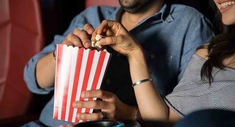 PresenttipsSe's tweet image. Fler upplevelseföretag borde göra som Happy-Day.se och satsa på mixpaket - en jättebra idé. Man köper då ett upplevelsepaket där man får fler upplevelser i en, som kombineras på ett smart och roligt sätt, tex Date Nights-paketet: happy-day.se/datenight

#Julklappstips