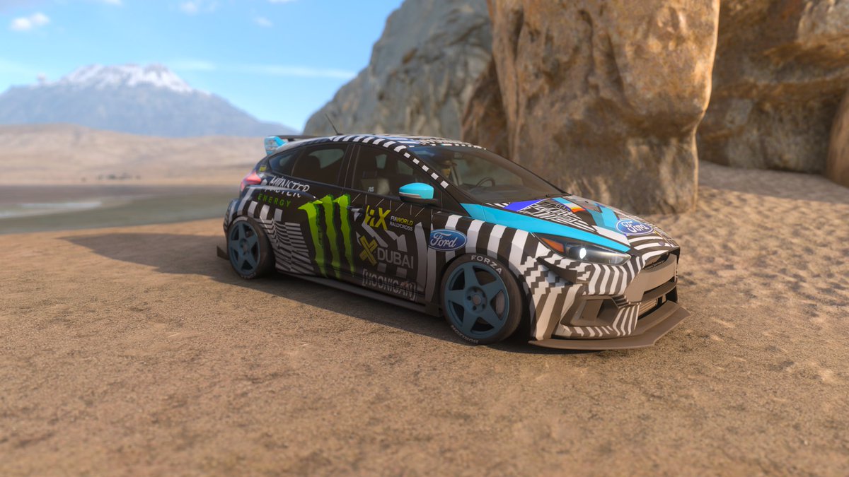 My little brother made this awesome #ForzaHorizon5 livery. Please surprise him with some love💚 Share Code is 537 713 543 <a href="/DonJoewonSong/">Don Joewon Song</a> #Forza #livery