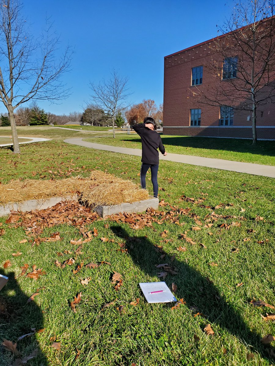 KaraGerman1's tweet photo. Finding area and perimeter of the flower boxes on this sunny day! https://t.co/7CWVjtBn6g