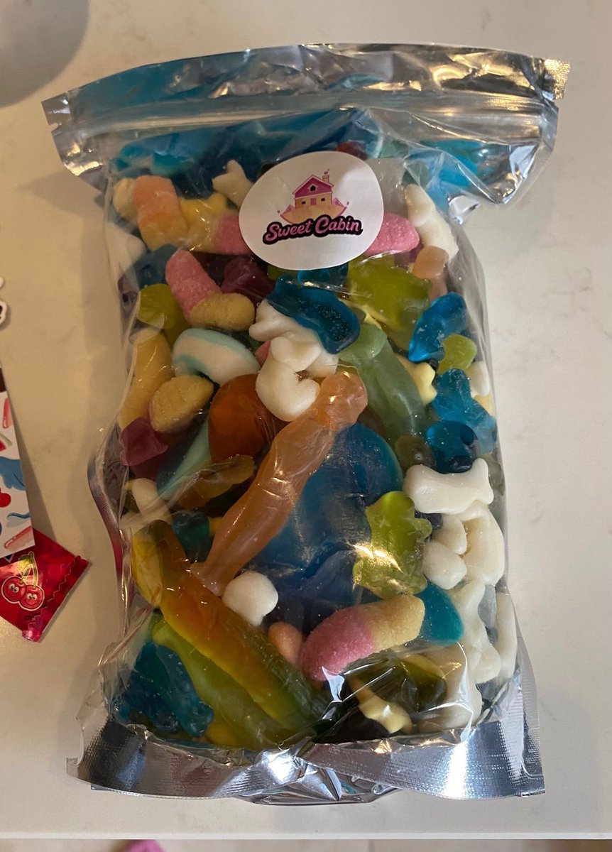 Needed some sugar this week and <a href="/SweetCabinUK/">Sweet Cabin 🍬</a> has delivered. Love your work @Radiant_NoVaa.