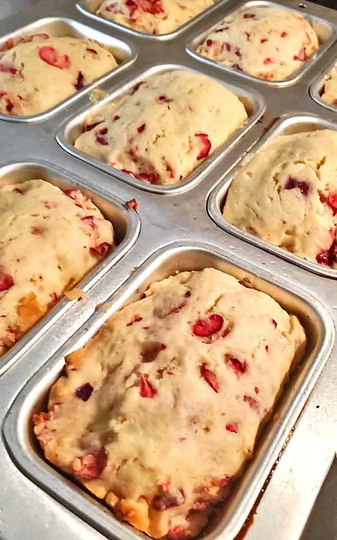 whatscookinit's tweet photo. Try These Moist Cranberry Orange Breads are perfect for gift giving if you don't eat it all first! Sweet and tart with orange icing on top!
Get our Vintage recipe here: https://t.co/cwymI5t3IW #cranberryorangebread #orangebread #cranberry #whatscookinitaianstylecuisine https://t.co/sNqAkPLB4u