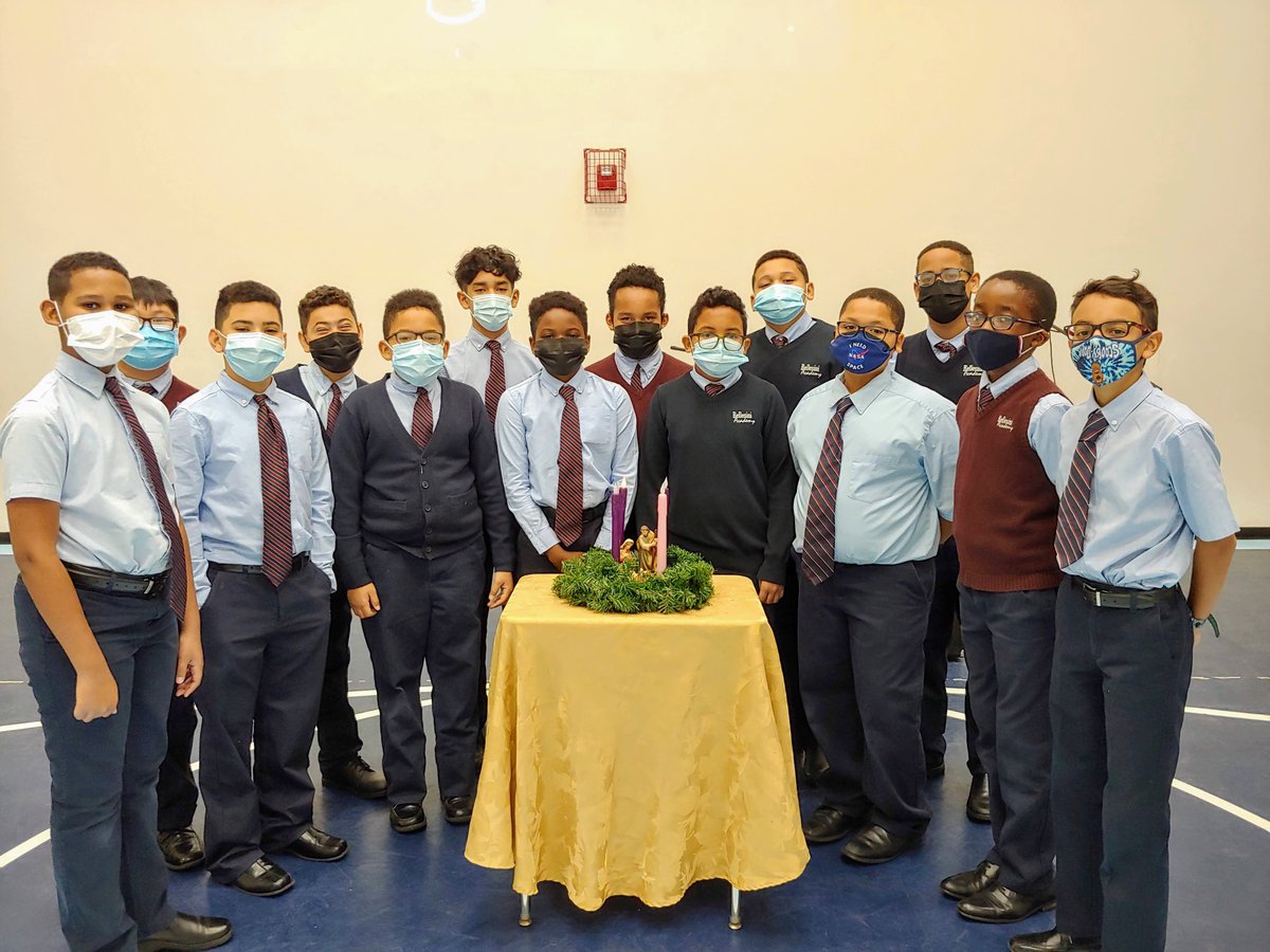 Bellesiniacadem's tweet photo. The 6th-grade boys led us this week in a school-wide Advent Prayer Service. Each day during Advent, we will reflect as a community on the ways in which we are preparing our hearts for Christmas. #firstweekofAdvent #hope https://t.co/CKXaEAOYW0